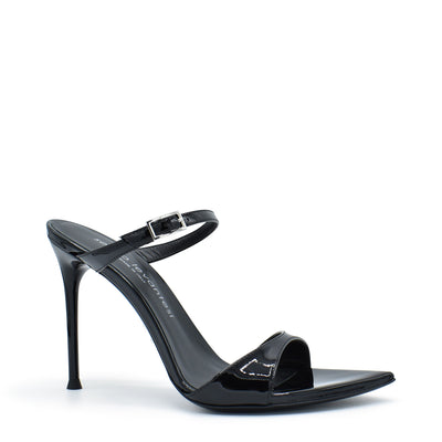Wilma4 Black - Strappy sandals