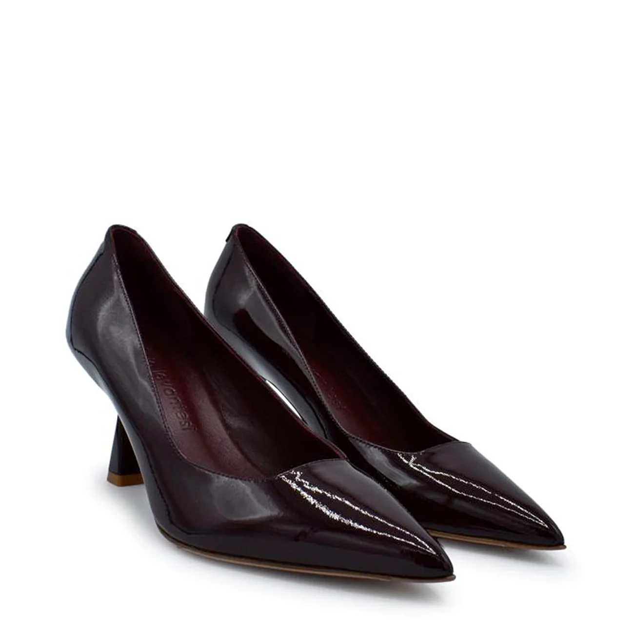Julia. Wine vogue patent leather pumps Julia. Wine vogue patent leather pumps