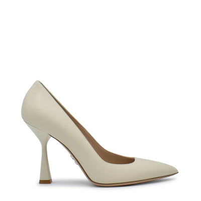 Kira. Cachemire dune calf leather pumps